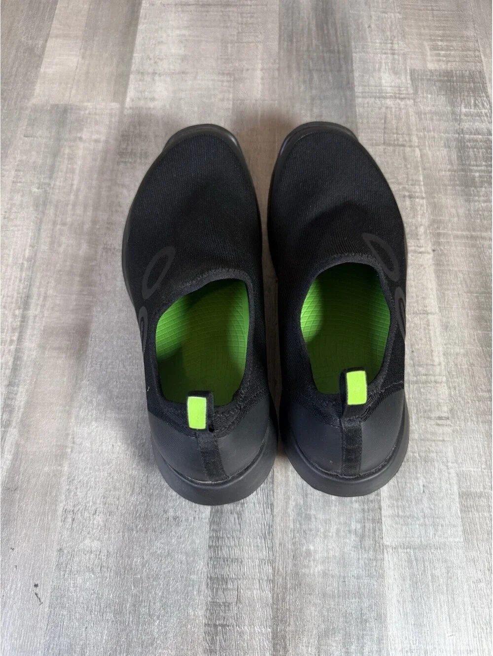 Oofos OOmg Sport Low Shoes Women’s Sz 8.5 Black Recovery Slip On Comfort Walking